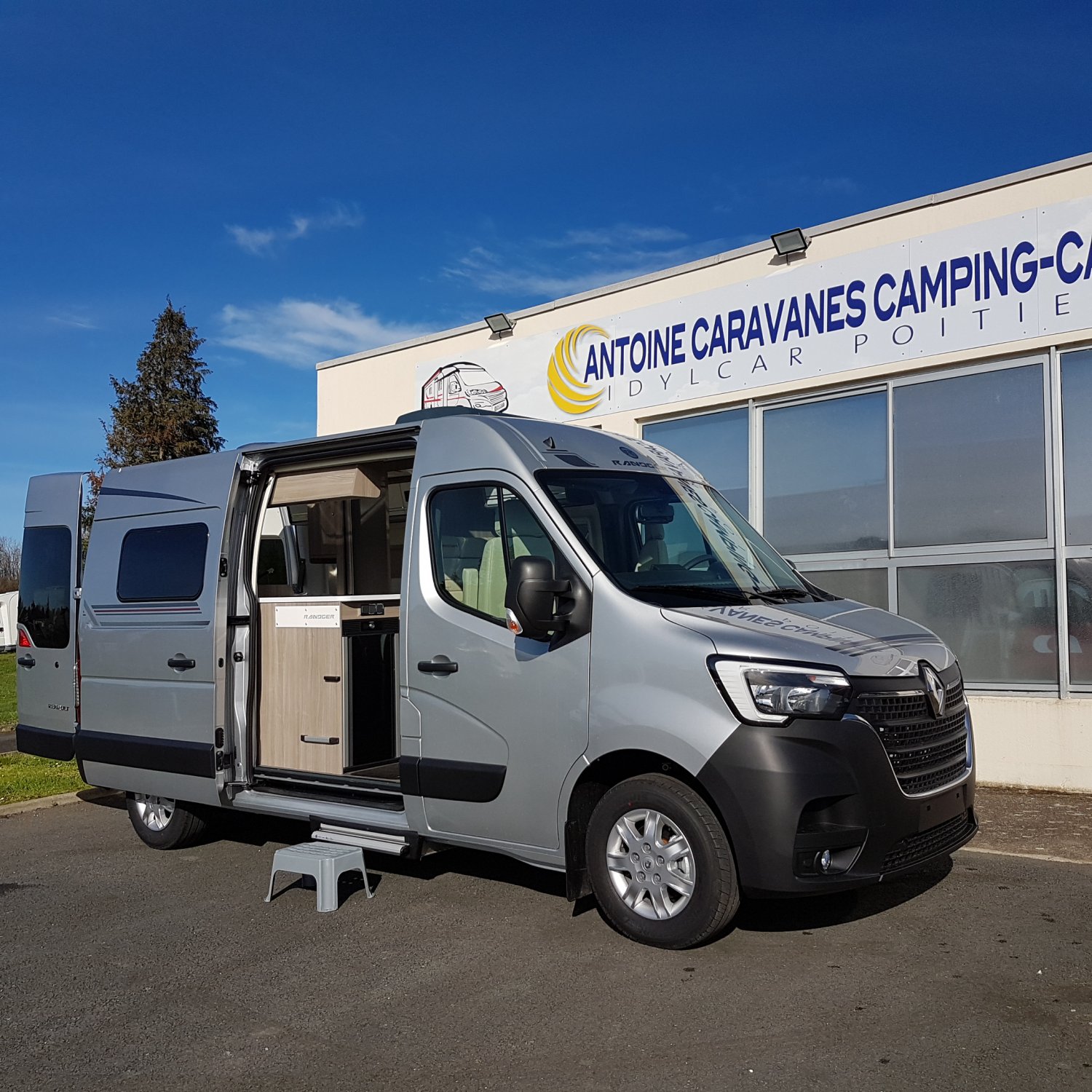 Antoine Caravanes et Camping Car - Randger R 559 à 64 580 €