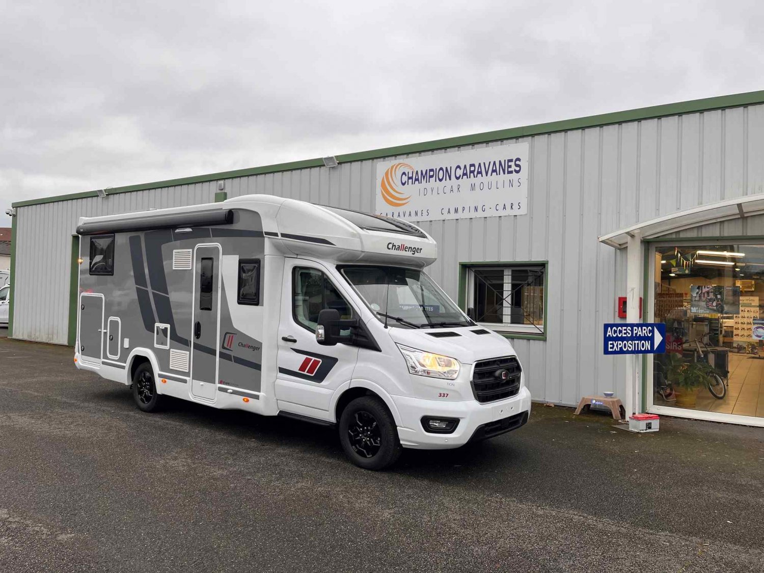 Antoine Caravanes et Camping Car - Challenger 337 ETAPE EDITION à 76 480 €