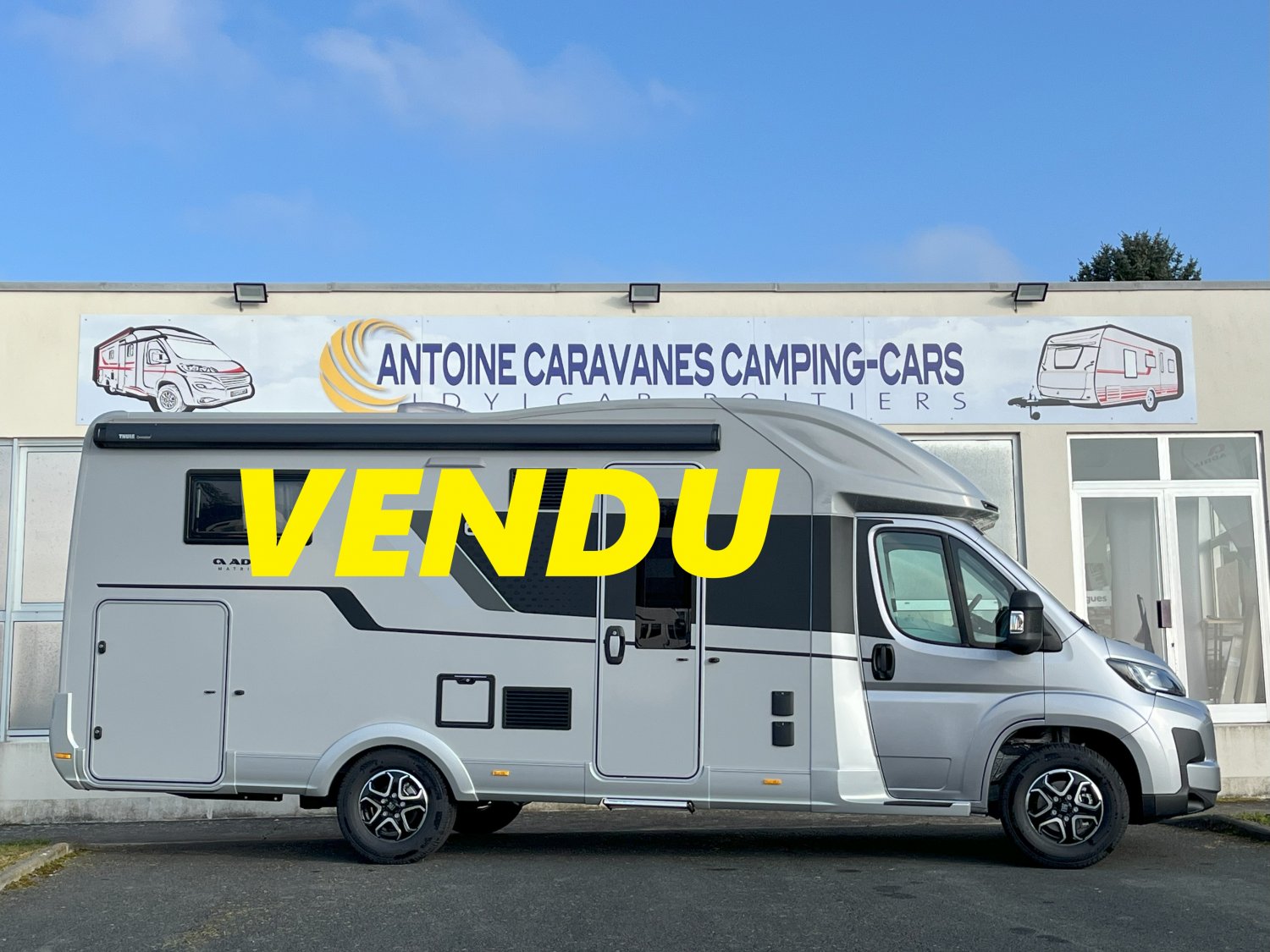 Antoine Caravanes et Camping Car - Adria MATRIX 650 DC 60th à 86 190 €€