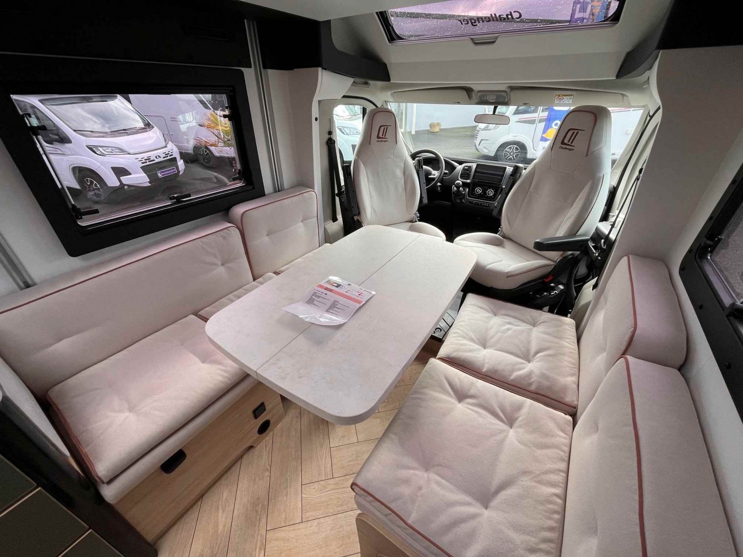 Antoine Caravanes et Camping Car CHALLENGER X150 OPEN EDITION Challenger