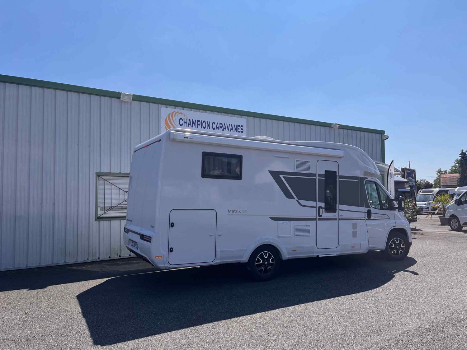 Antoine Caravanes et Camping Car Matrix Axess 650 DL Adria