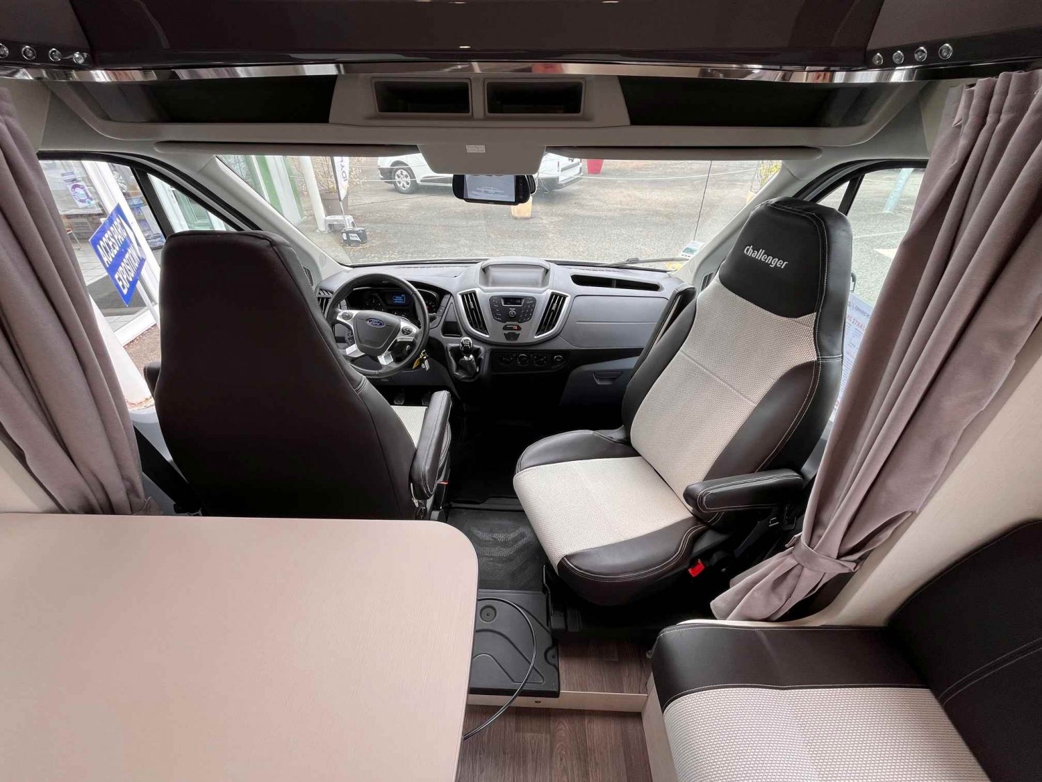 Antoine Caravanes et Camping Car QUARTZ 288 EB Challenger