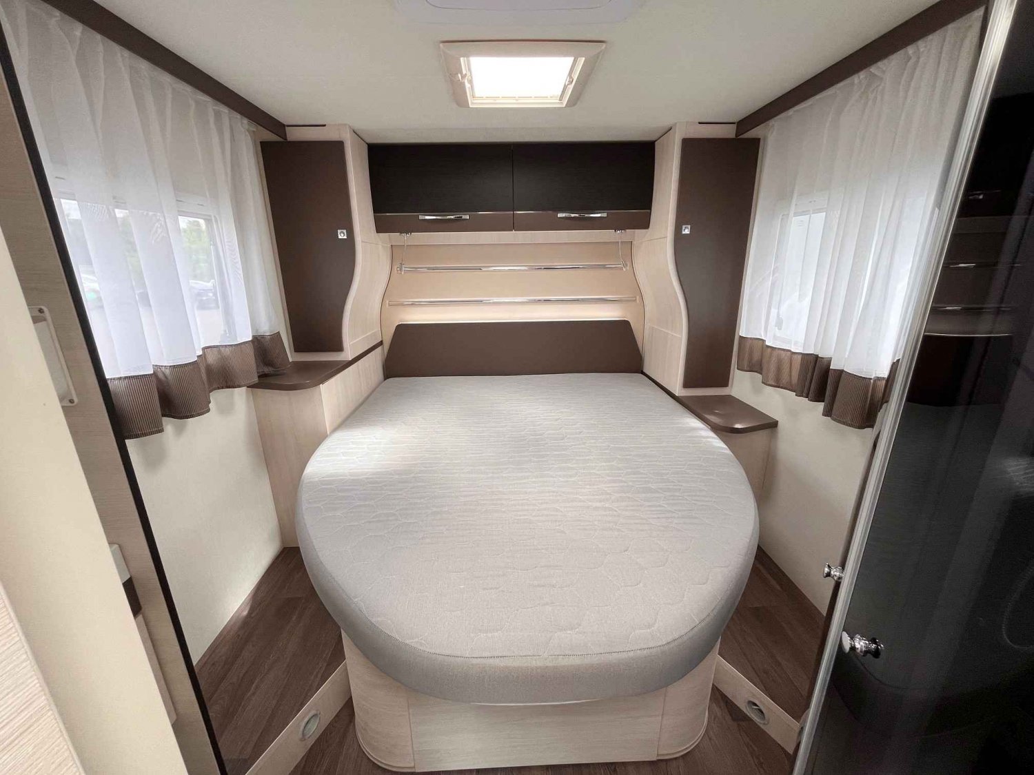 Antoine Caravanes et Camping Car QUARTZ 288 EB Challenger