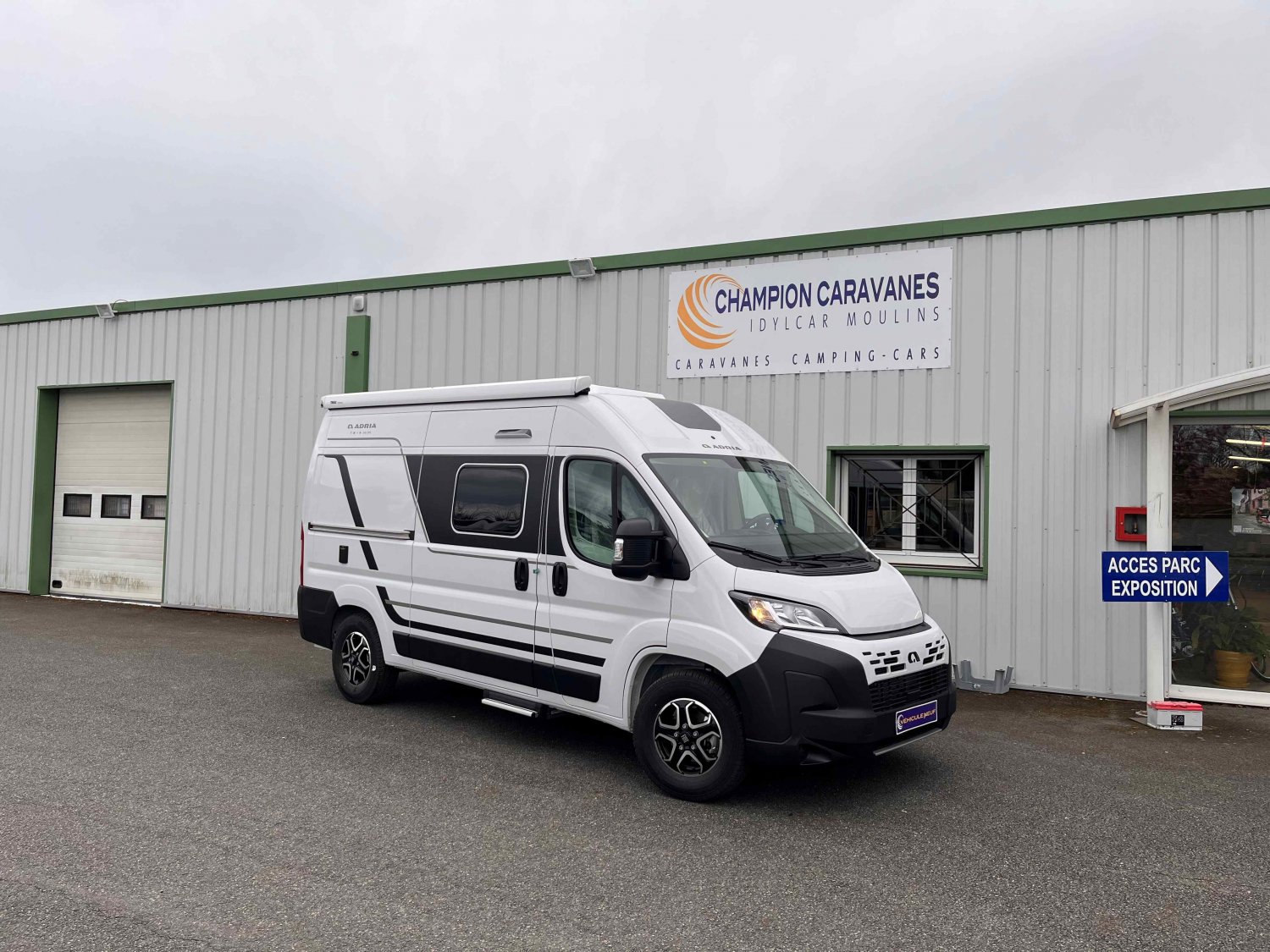 Antoine Caravanes et Camping Car - Adria TWIN 540 SP à 70 730 €