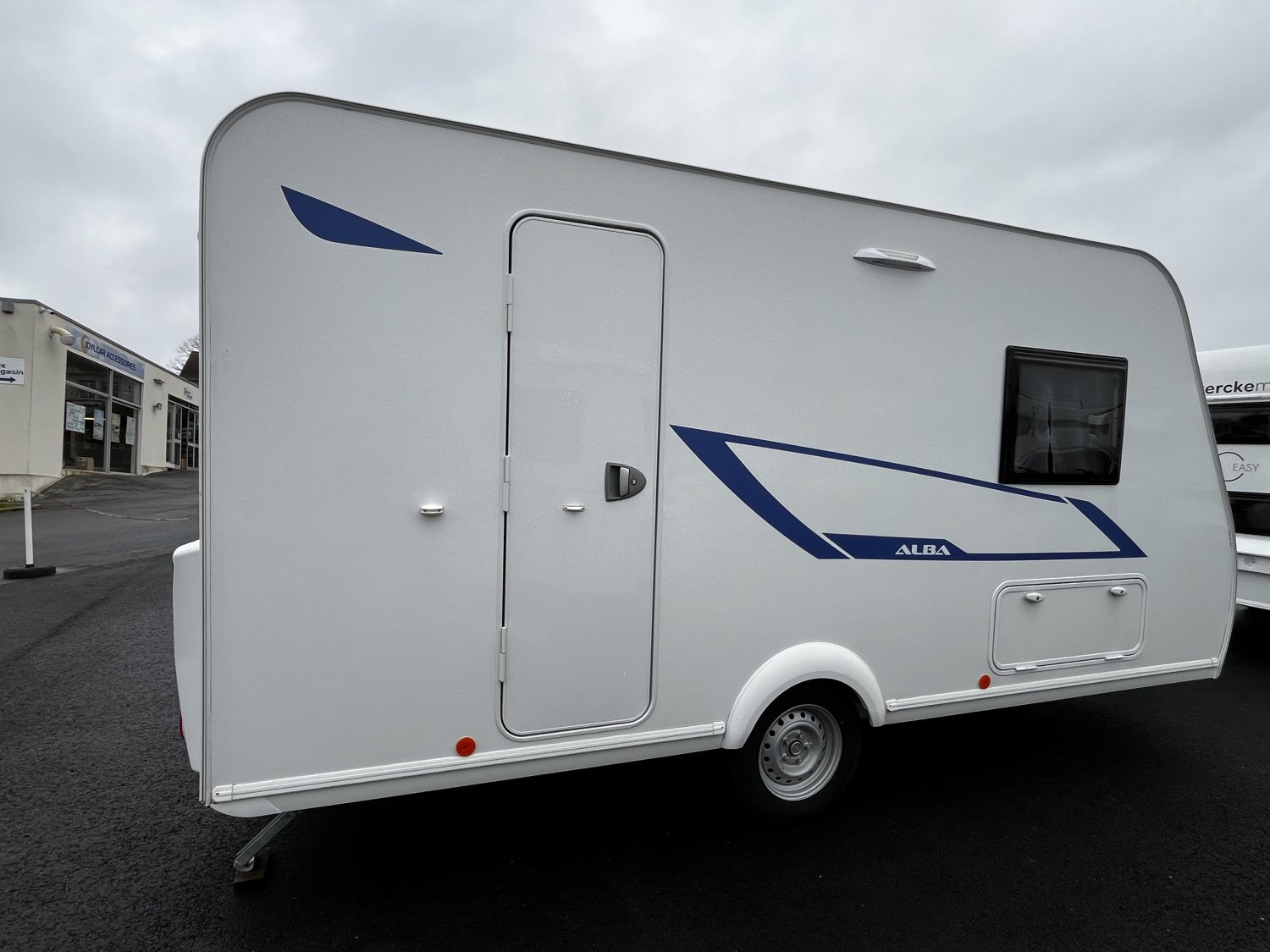 Antoine Caravanes et Camping Car - Caravelair ALBA 400 à 21 990&euro;