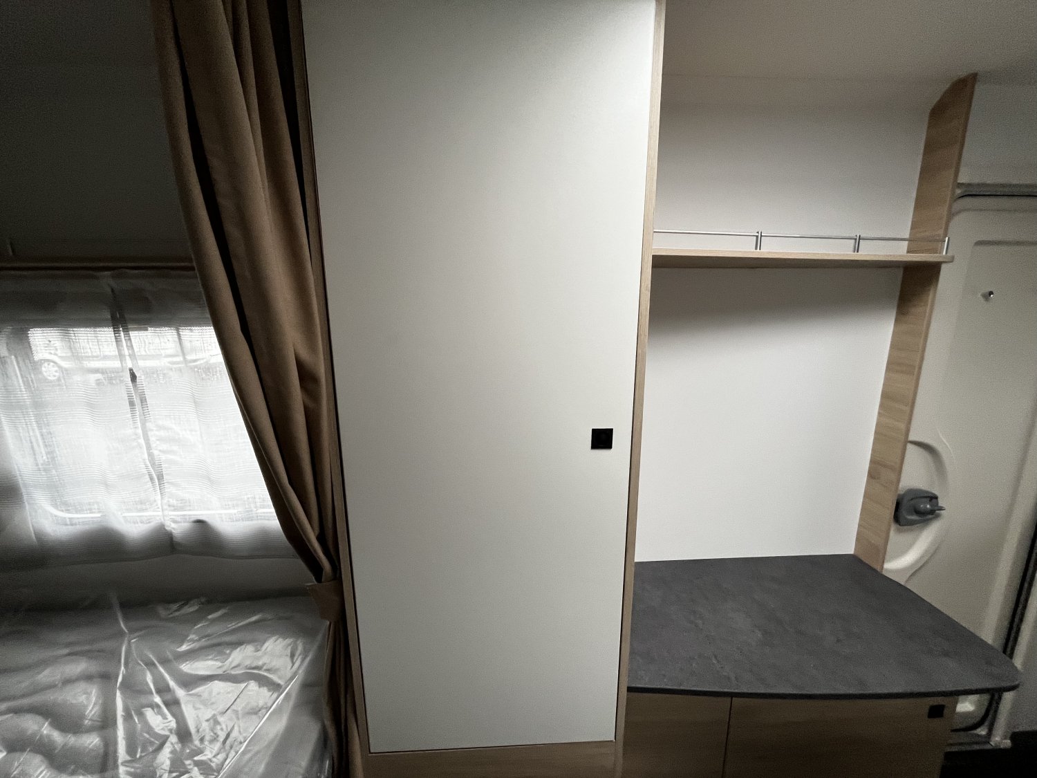 Antoine Caravanes et Camping Car ALBA 400 Caravelair