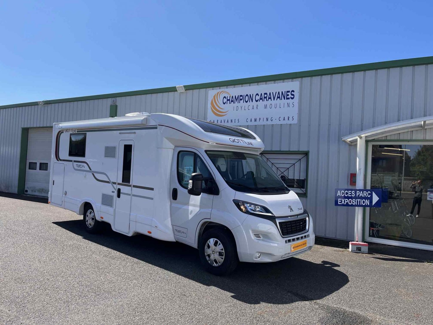 Antoine Caravanes et Camping Car - Giottiline GIOTTILINE TOSCAN 74 NF à 66 900 &euro;