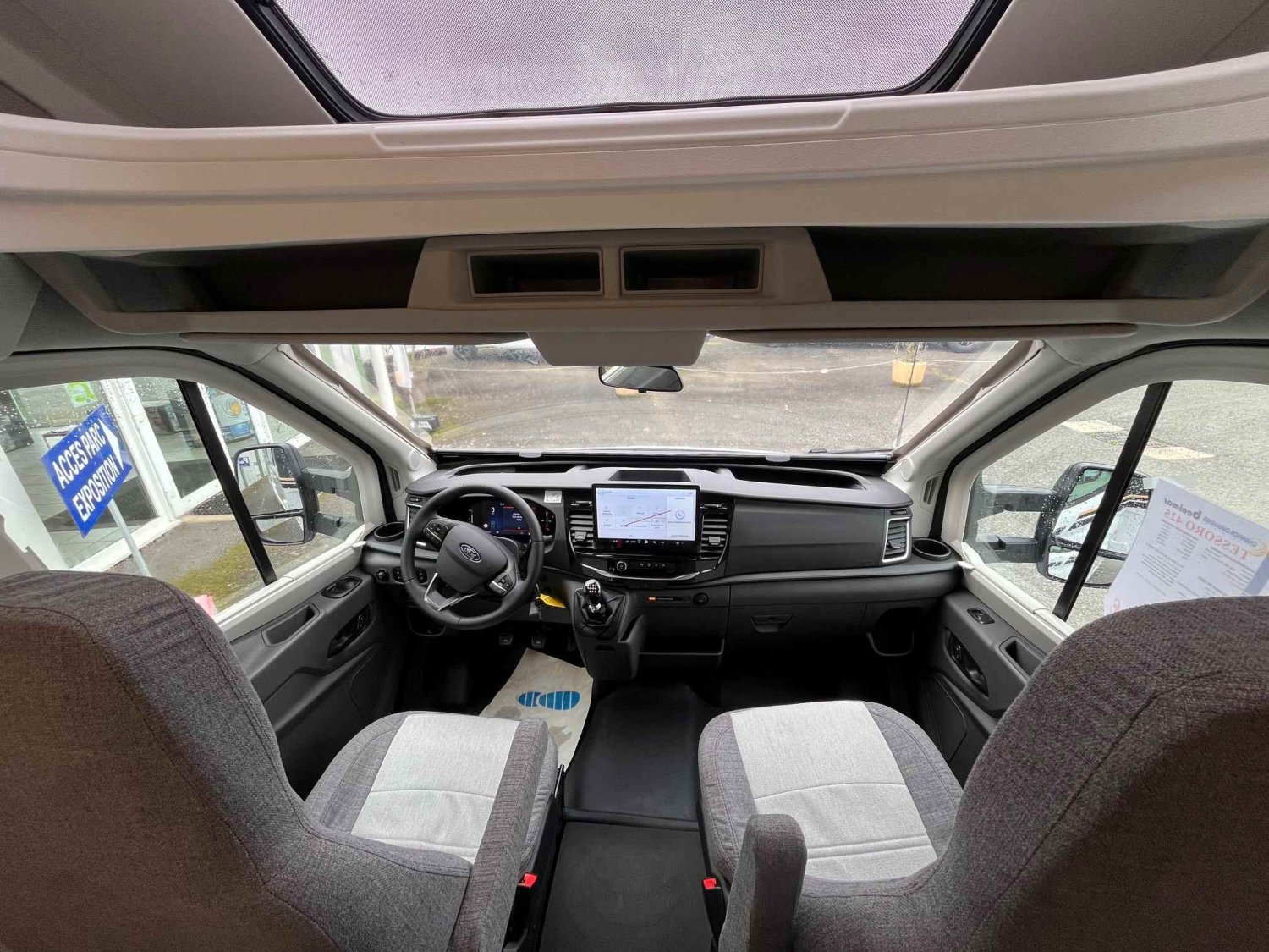 Antoine Caravanes et Camping Car TESSORO 425 Benimar