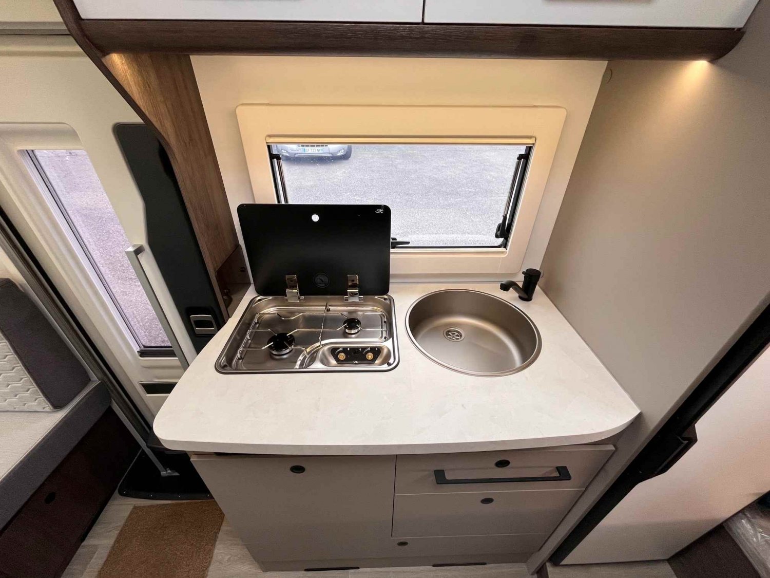 Antoine Caravanes et Camping Car TESSORO 425 Benimar