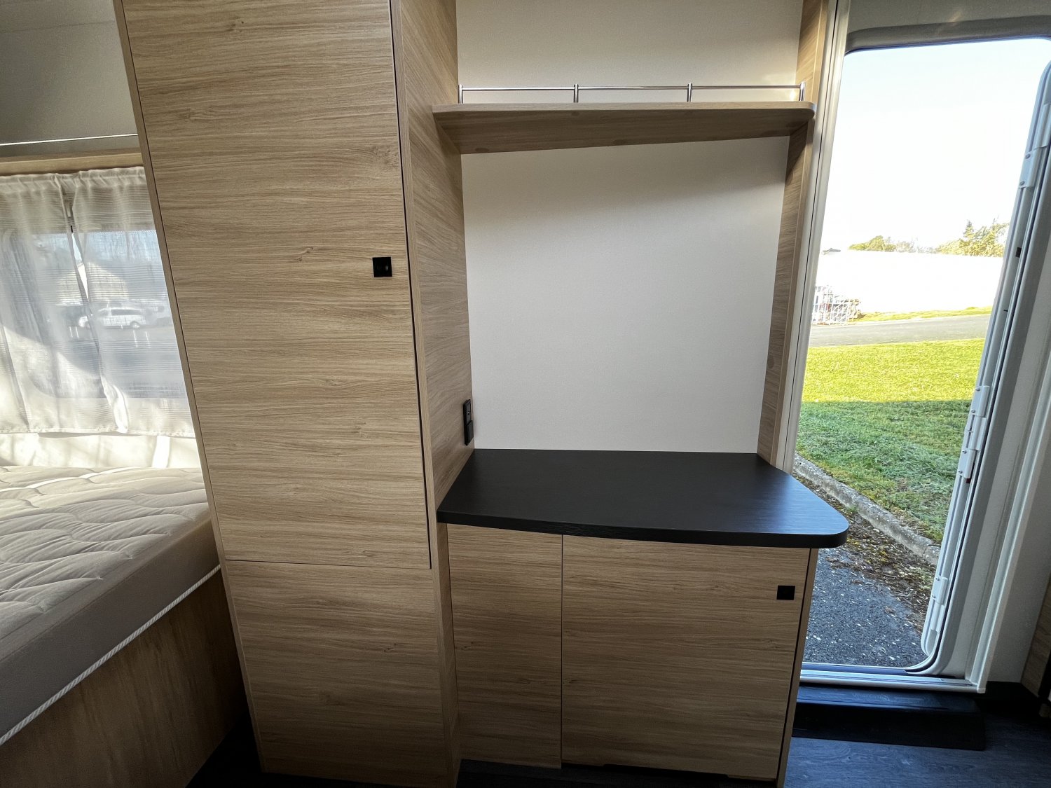 Antoine Caravanes et Camping Car COMFORT 420 CP Sterckeman