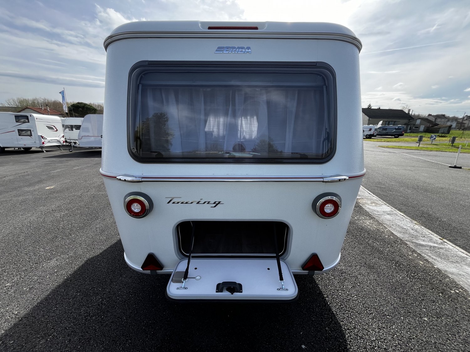 Antoine Caravanes et Camping Car TOURING 310 FAMILIA LEGEND EDITION Eriba