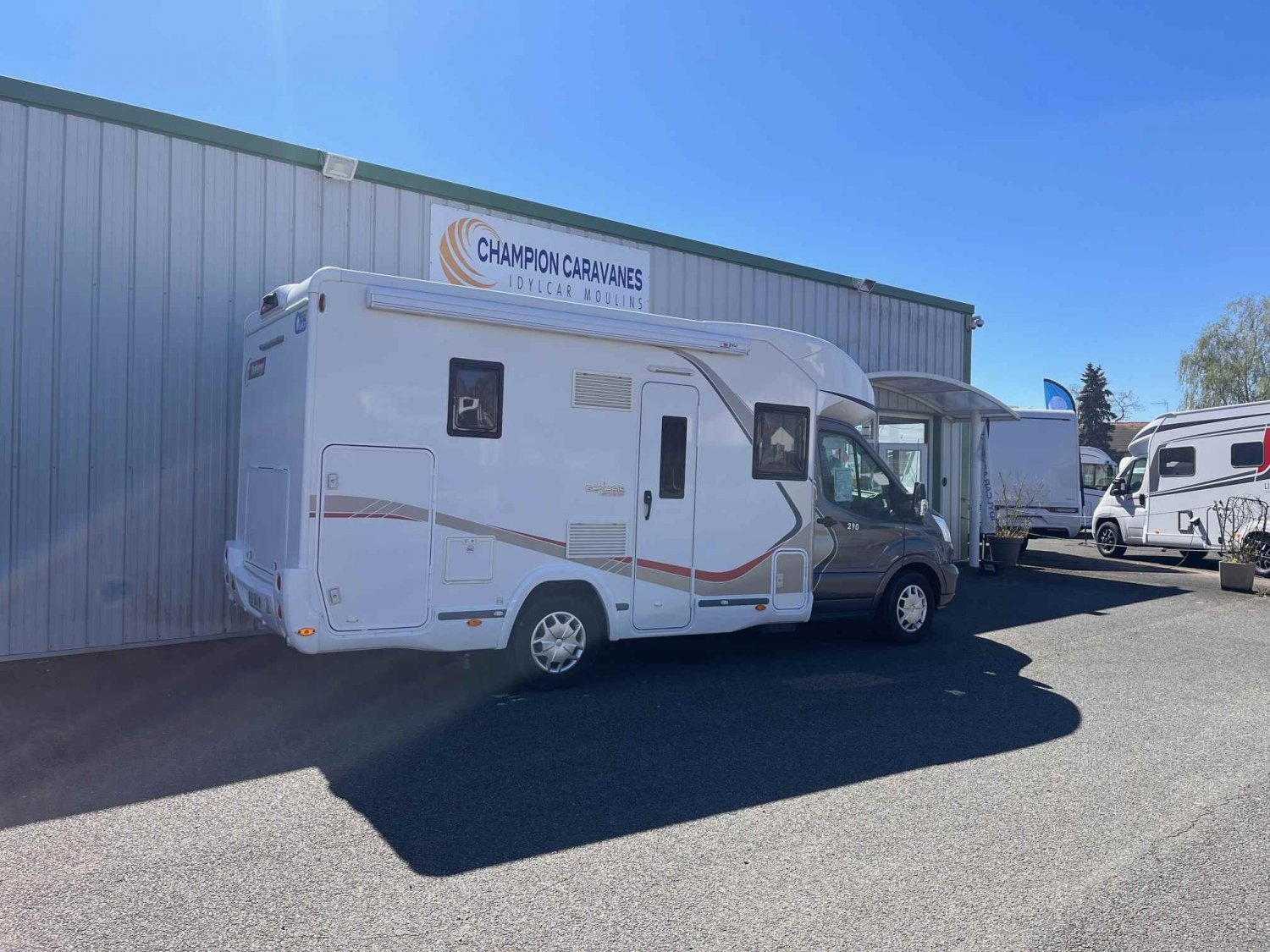 Antoine Caravanes et Camping Car GENESIS 290 Challenger