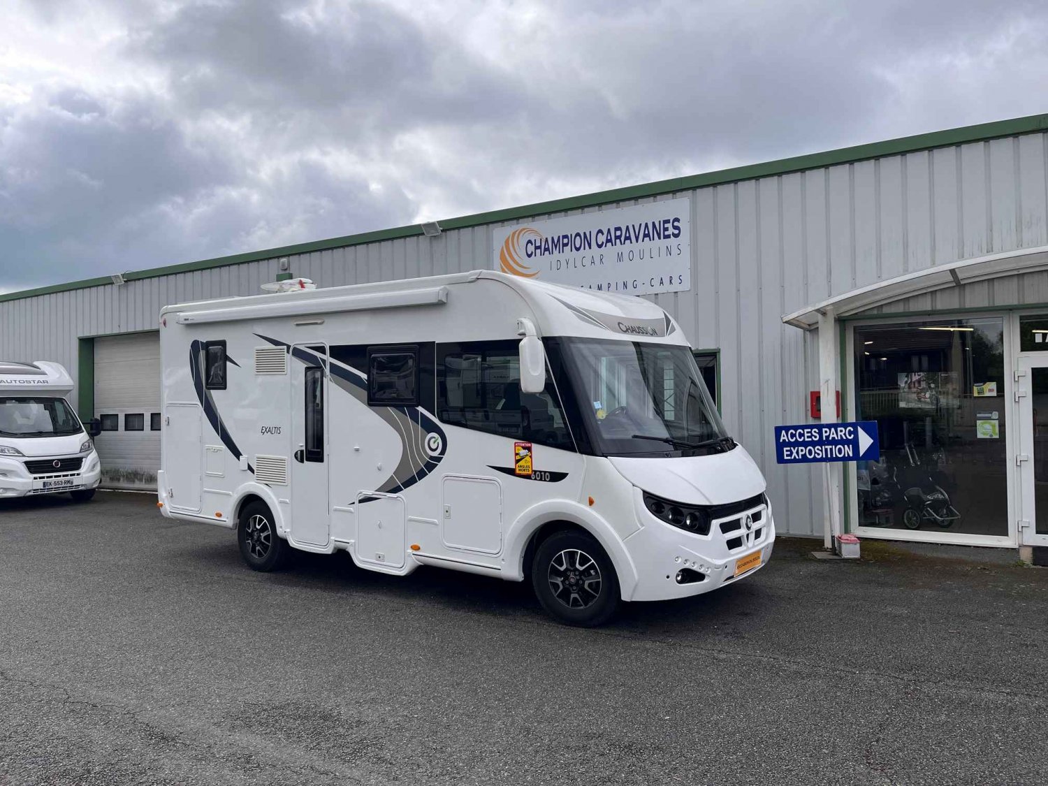 Antoine Caravanes et Camping Car - Chausson CHAUSSON 6010 EXALTIS à 58 600 &euro;