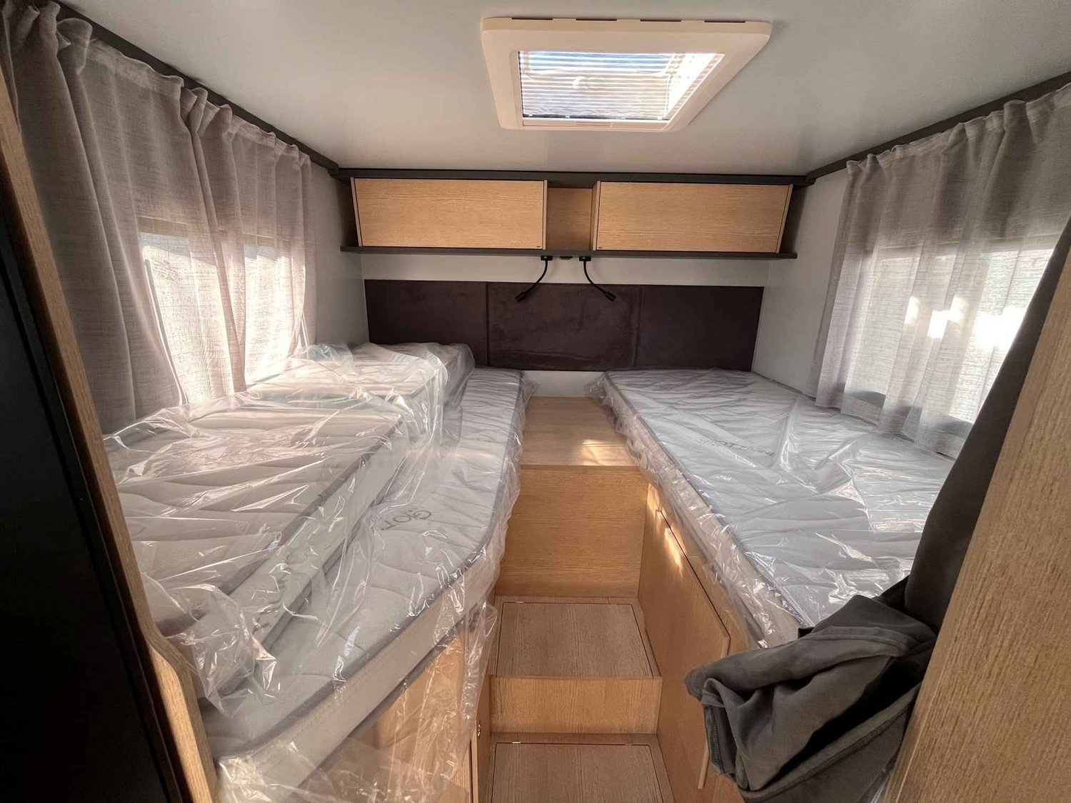 Antoine Caravanes et Camping Car GIOTTI LINE COMPACT CX66 Giottiline