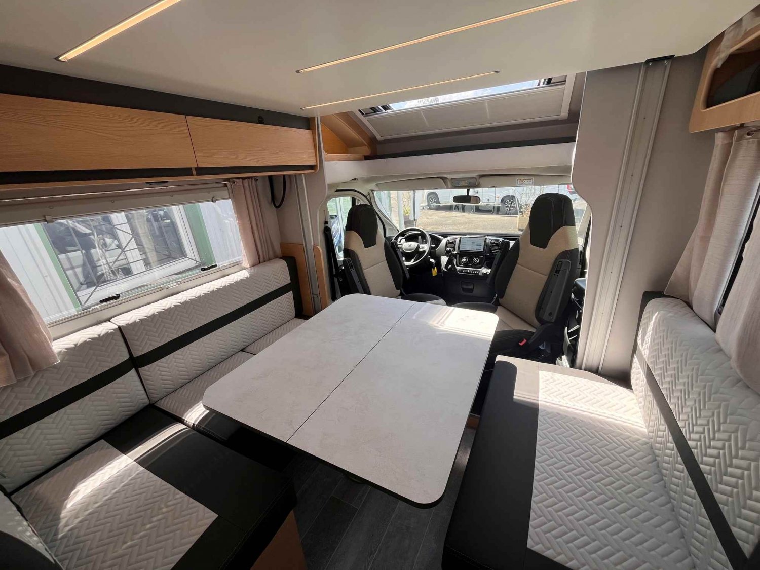 Antoine Caravanes et Camping Car GIOTTI LINE SIENA 396 Giottiline