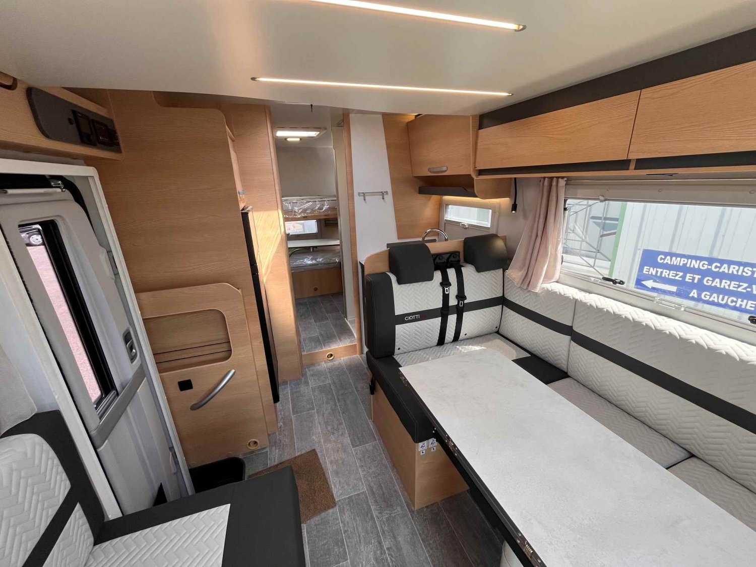 Antoine Caravanes et Camping Car GIOTTI LINE SIENA 396 Giottiline