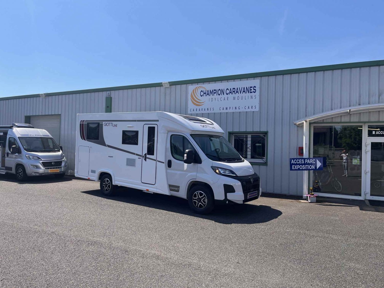 Antoine Caravanes et Camping Car - Giottiline COMPACT CX66 PREMIERE EDITION à 69 900 &euro;