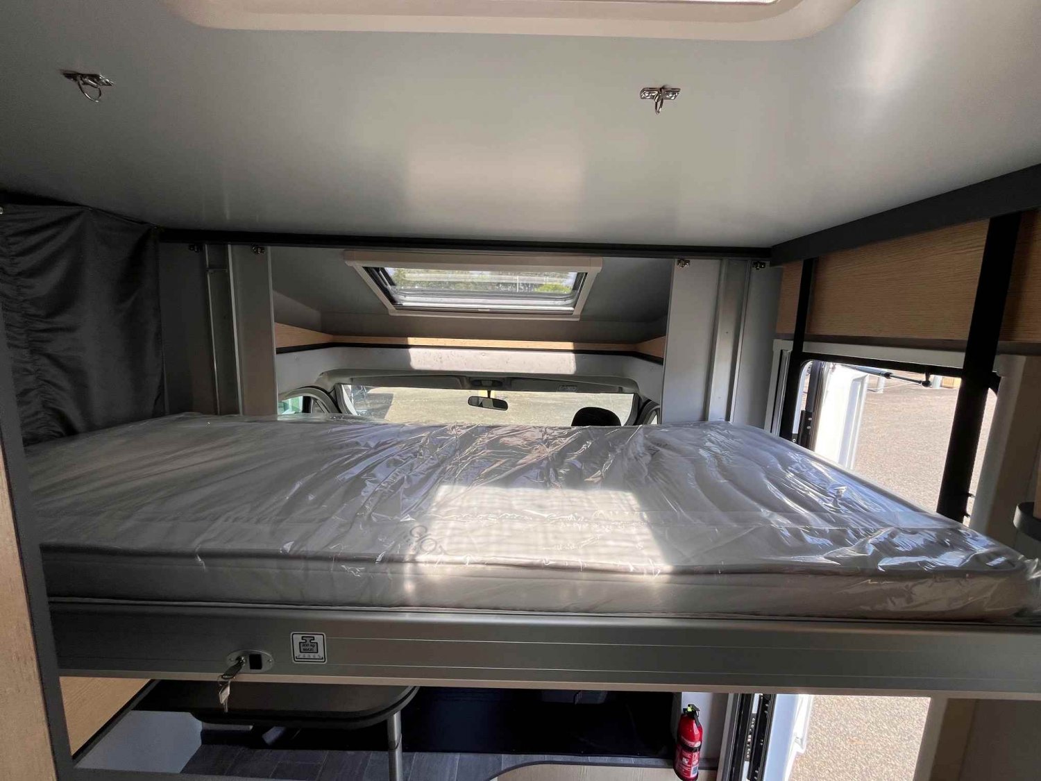 Antoine Caravanes et Camping Car COMPACT CX66 PREMIERE EDITION Giottiline