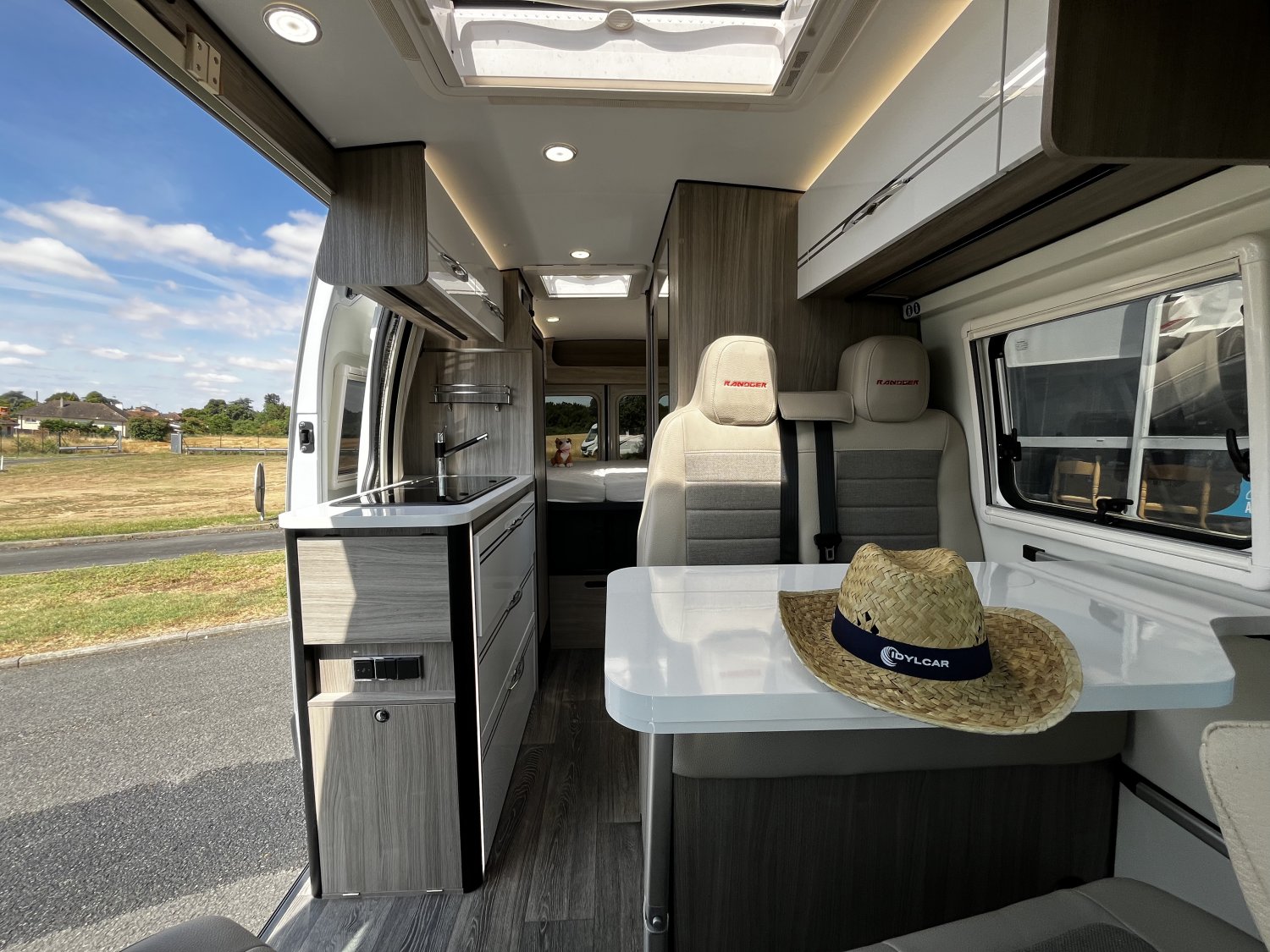 Antoine Caravanes et Camping Car R 621 Randger