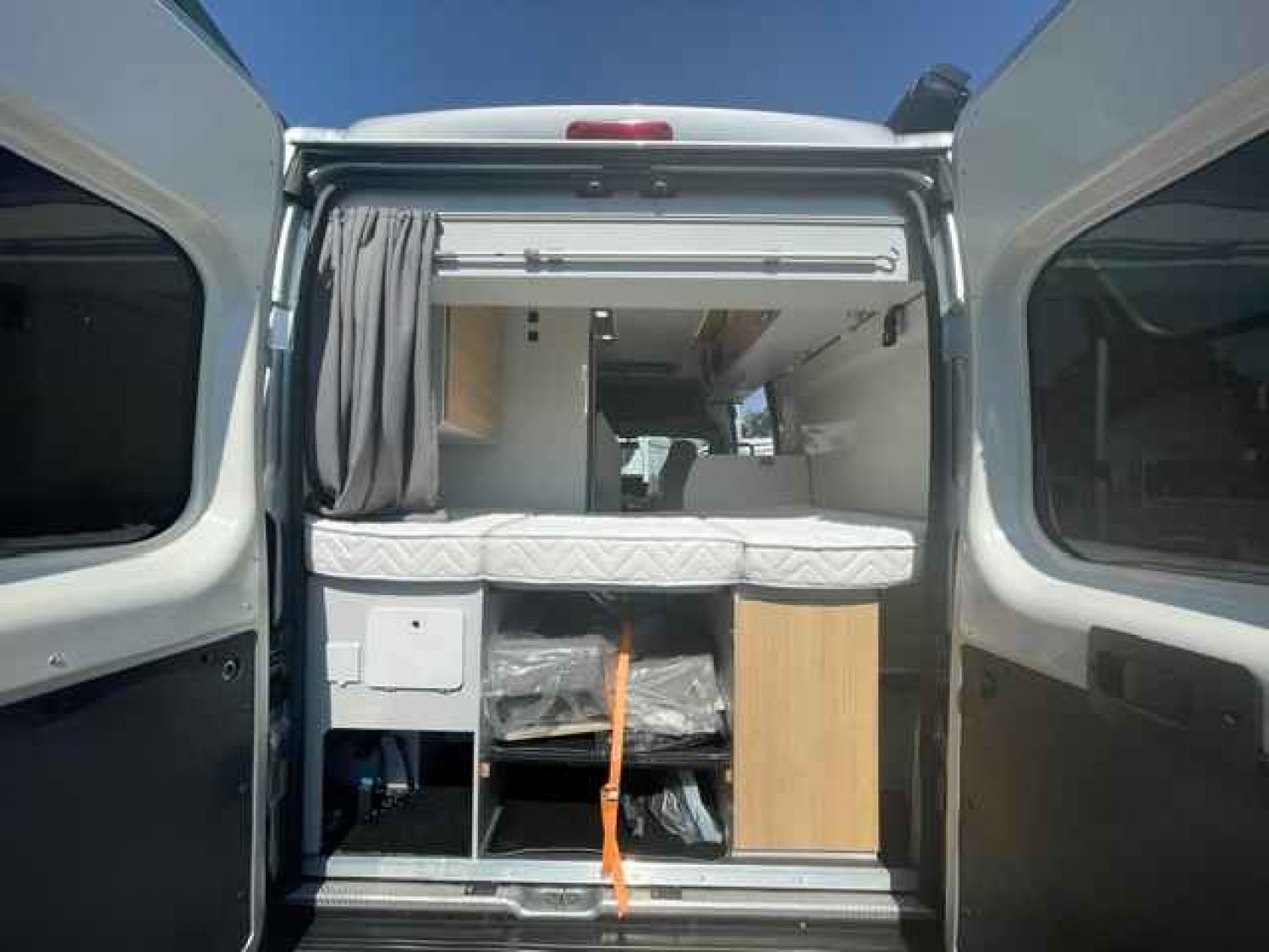 Antoine Caravanes et Camping Car RANDO CAMP SEJOUR Font Vend&ocirc;me