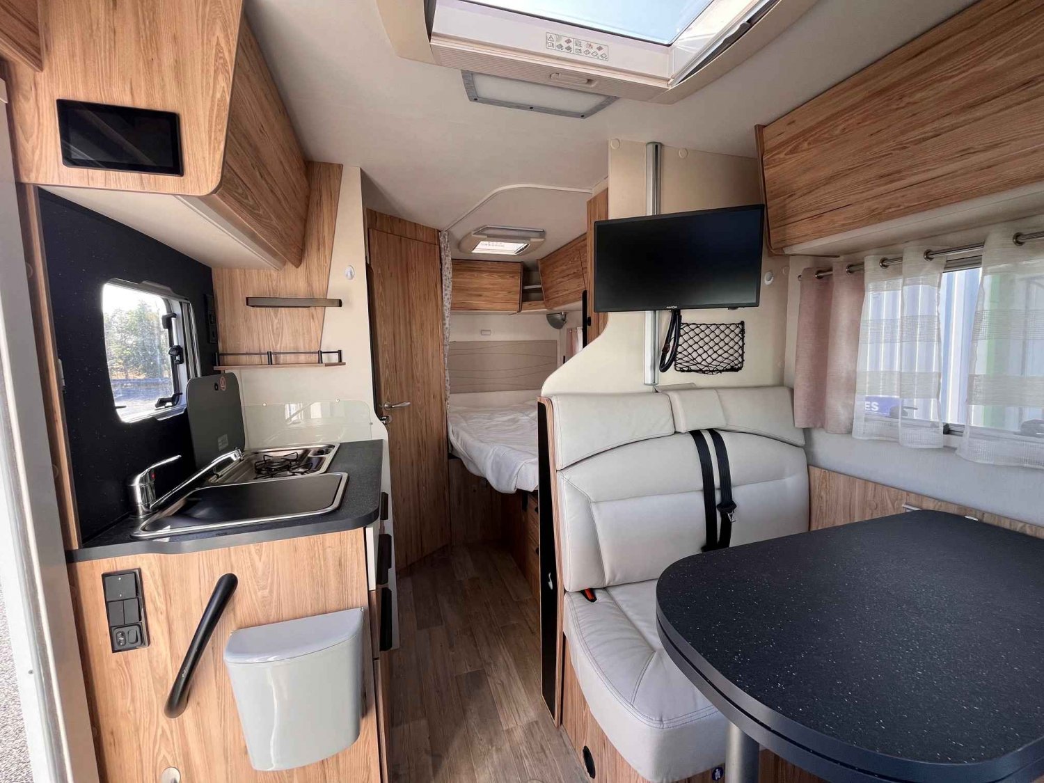 Antoine Caravanes et Camping Car T600 STYLE Bavaria