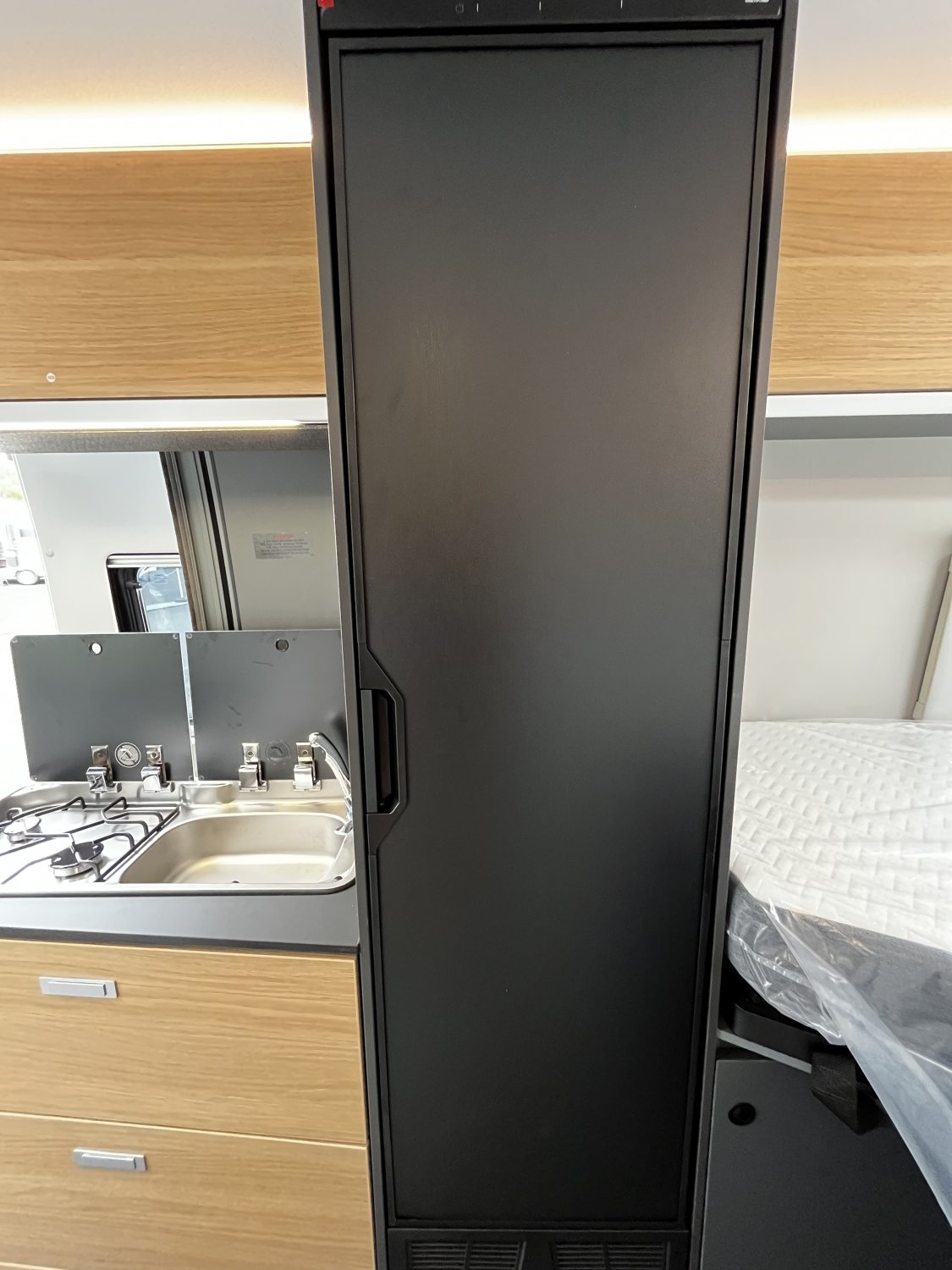 Antoine Caravanes et Camping Car TWIN EDITION 640 SLB Adria