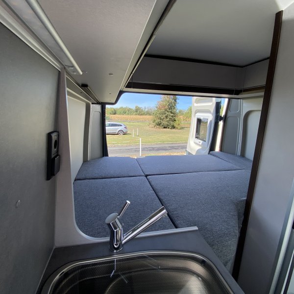 Antoine Caravanes et Camping Car SUMMIT 540 SHINE Possl