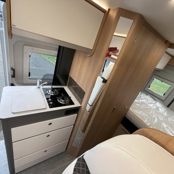 Antoine Caravanes et Camping Car GIOTTIVAN 60 T Giottiline