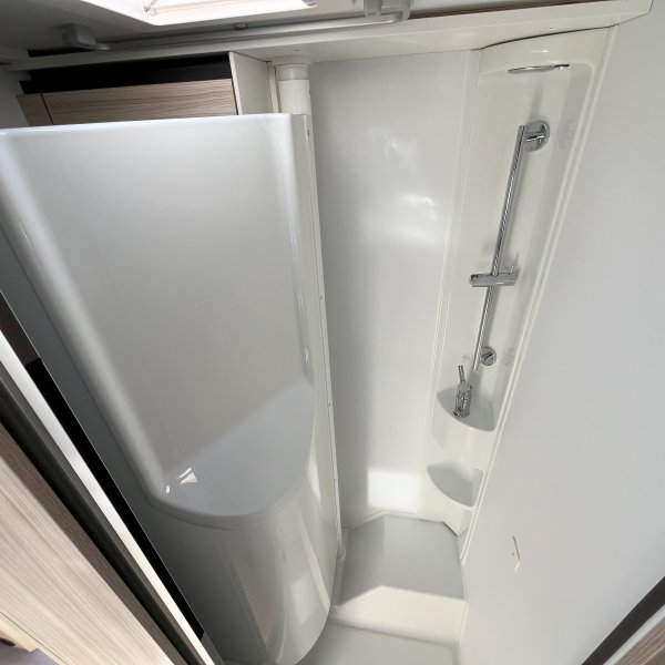 Antoine Caravanes et Camping Car COMPACT DL 60th anniversaire Adria