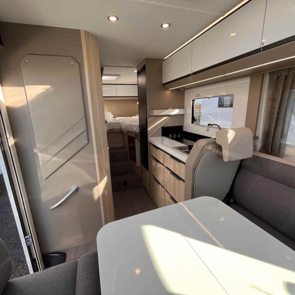 Antoine Caravanes et Camping Car MATRIX COMPACT DL Adria