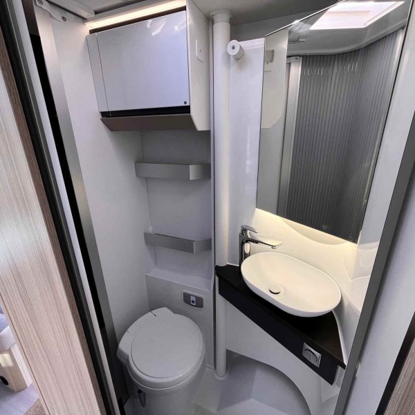 Antoine Caravanes et Camping Car MATRIX COMPACT DL Adria