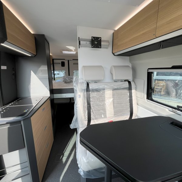 Antoine Caravanes et Camping Car TWIN SPORTS 640 SGX 60th Adria