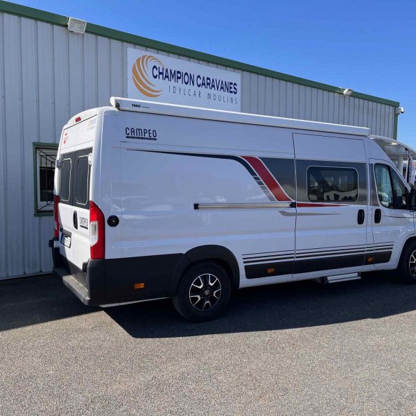 Antoine Caravanes et Camping Car CAMPEO C 640 ACTIVE Burstner