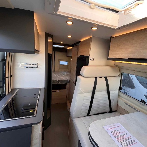 Antoine Caravanes et Camping Car D 55 FUN Dreamer