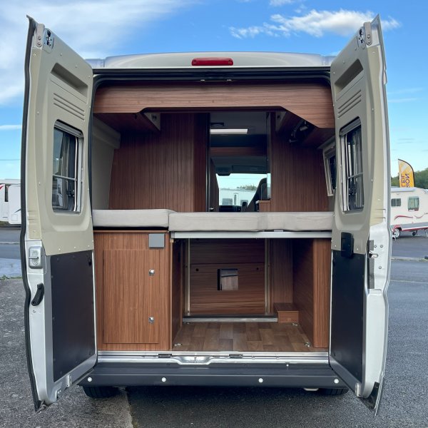 Antoine Caravanes et Camping Car Globescout plus Globecar