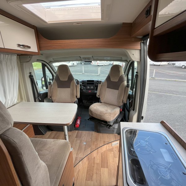Antoine Caravanes et Camping Car Globescout plus Globecar