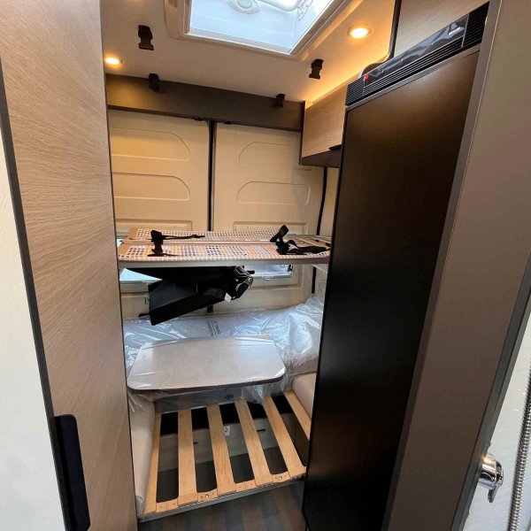 Antoine Caravanes et Camping Car CAMPER FIVE Dreamer