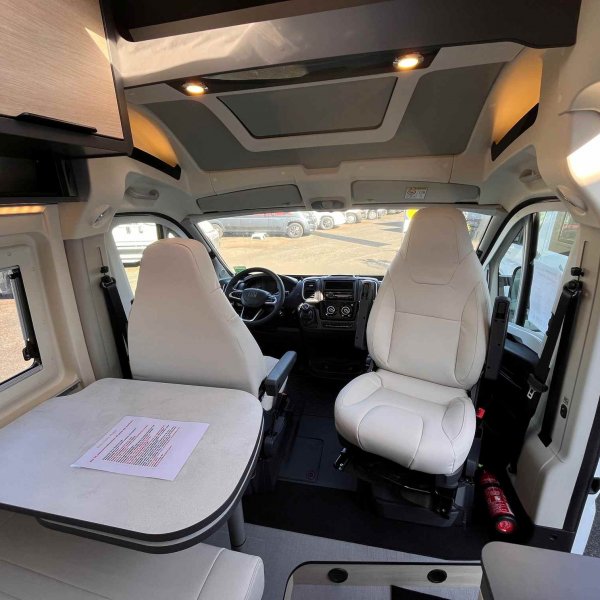 Antoine Caravanes et Camping Car CAMPER SPORT Dreamer