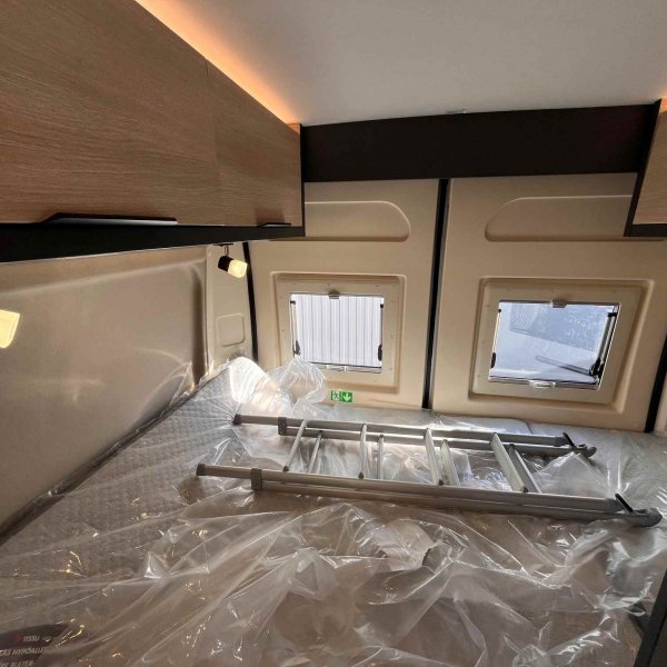 Antoine Caravanes et Camping Car 43 UP Dreamer