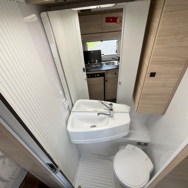 Antoine Caravanes et Camping Car S 514 SPORT LINE Chausson