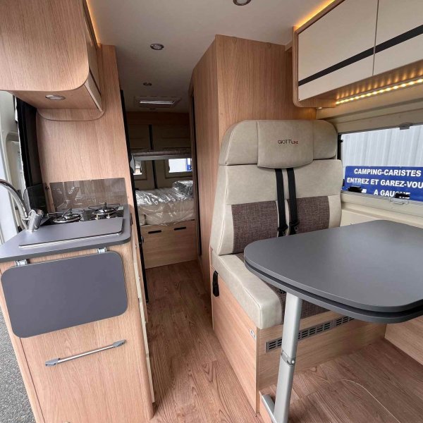 Antoine Caravanes et Camping Car GIOTTI LINE Giottiline
