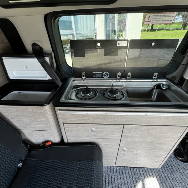 Antoine Caravanes et Camping Car CAMPSTER Possl