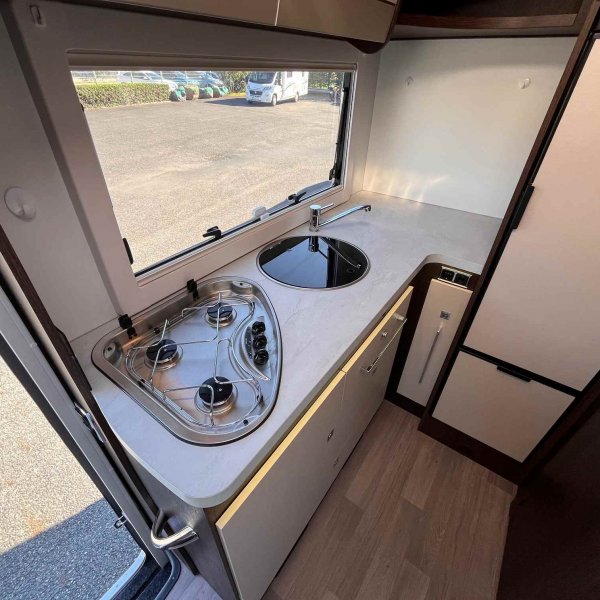 Antoine Caravanes et Camping Car BENIMAR TESSORO 481 Benimar