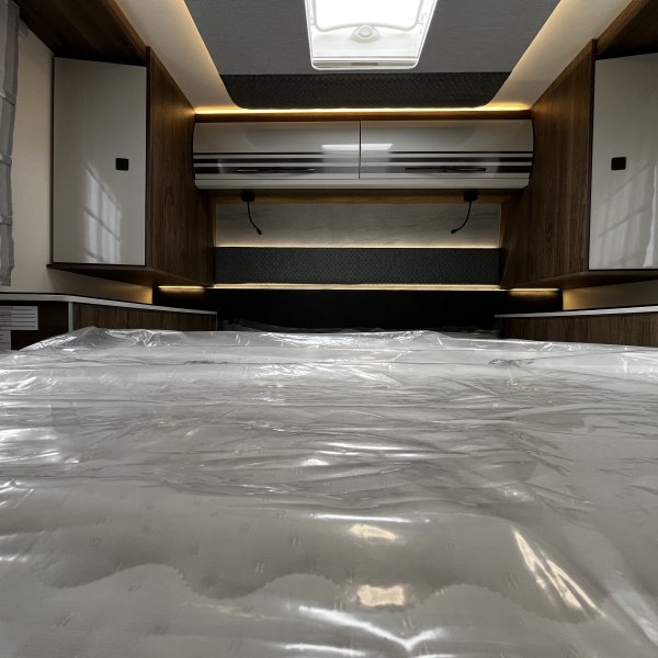 Antoine Caravanes et Camping Car MAGIS 66 XT C.I.