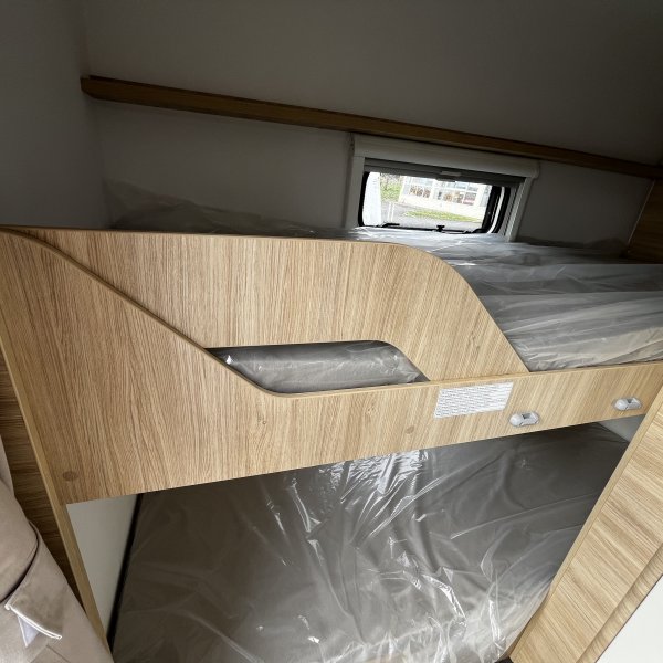 Antoine Caravanes et Camping Car EASY 470 PE Sterckeman