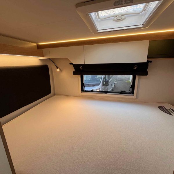 Antoine Caravanes et Camping Car PILOTE ATLAS 696 G Pilote