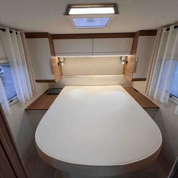 Antoine Caravanes et Camping Car PILOTE G 740 FC EVIDENCE Pilote