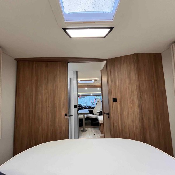 Antoine Caravanes et Camping Car PILOTE G 740 FC EVIDENCE Pilote