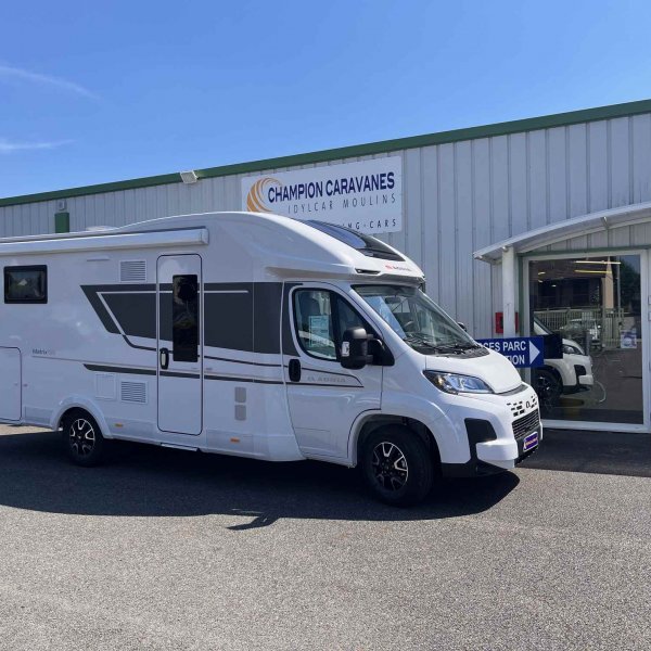 Antoine Caravanes et Camping Car Matrix Axess 650 DL Adria