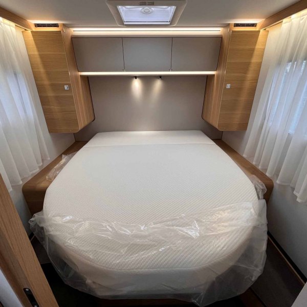 Antoine Caravanes et Camping Car Matrix Axess 650 DL Adria